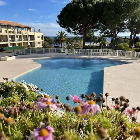 Apartmán Appt 27m2 - Parking - Clim - Piscine - A 100m *